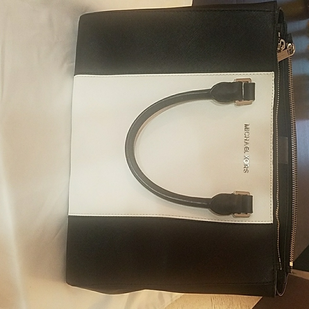 Michael Kors handbag